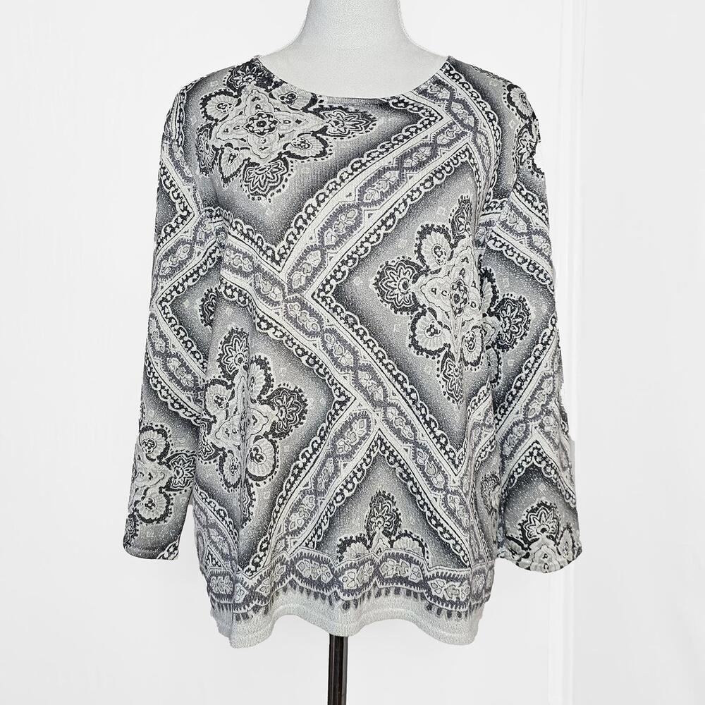 Samantha Grey Women's Long Sleeve Top with Geometric Metallic Pattern Knit